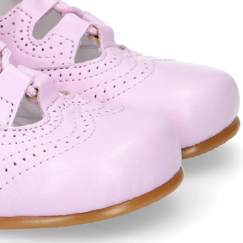 Zapato niño INGLES con cordones y borlas en piel napa LILA.
