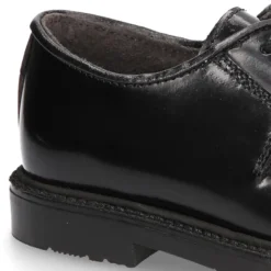 Zapato tipo blucher con cordones en piel antik