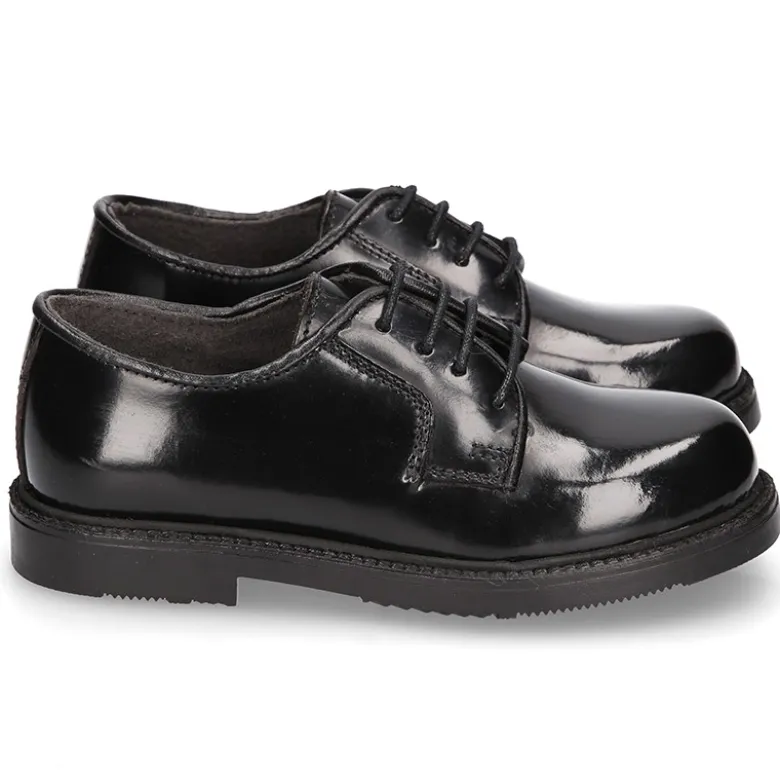 Zapato tipo blucher con cordones en piel antik
