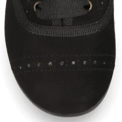 Zapato tipo BLUCHER niños en Serratex NEGRO con picados.