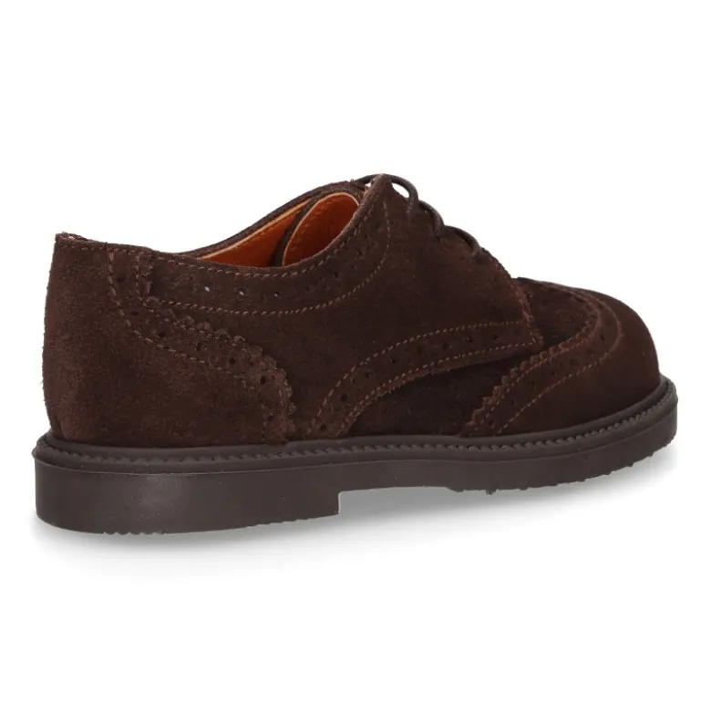 Zapato vestir Niño tipo Blucher con cordones y picados en piel Serraje.
